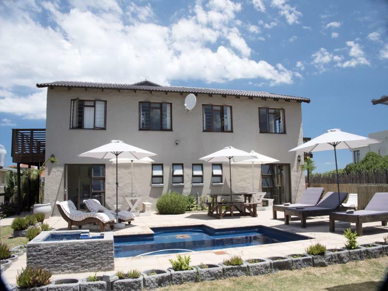 Afrovibe Beach Villa Sedgefield Exterior photo